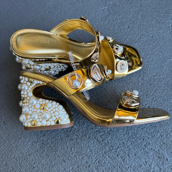 Gianni Bini Penei Metallic Pearl Ornament Detail Slide Sandals 8M Gold (NWOB) - Picture 2 of 11